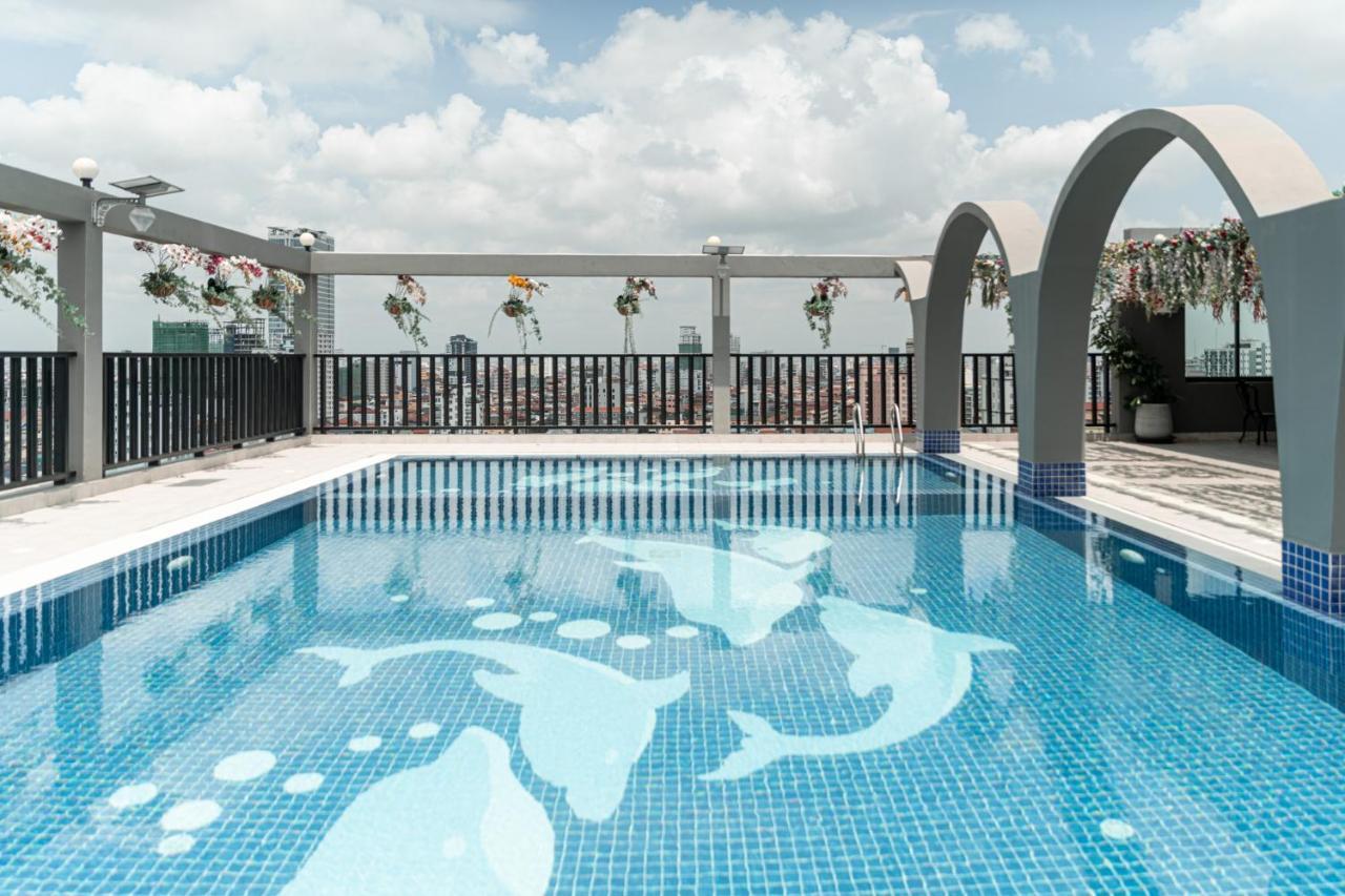 The Onra Hotel Phnom Penh Exterior foto